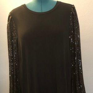 Torrid Black Sequin Long Sleeve Sweater top- NWT